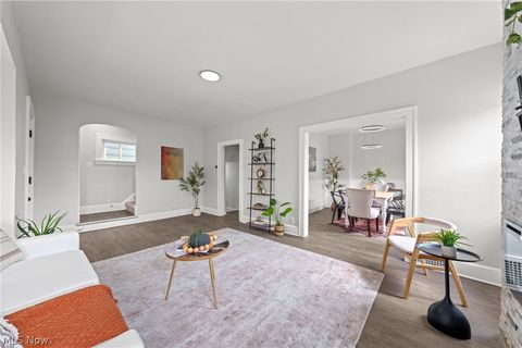 Tiny photo for 600 Arlington Avenue NW, Canton, OH 44708 (MLS # 5198027)