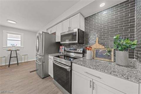 Tiny photo for 600 Arlington Avenue NW, Canton, OH 44708 (MLS # 5198027)