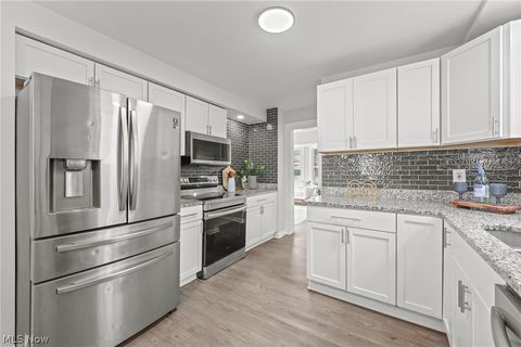 Tiny photo for 600 Arlington Avenue NW, Canton, OH 44708 (MLS # 5198027)