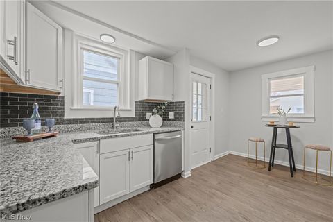 Tiny photo for 600 Arlington Avenue NW, Canton, OH 44708 (MLS # 5198027)