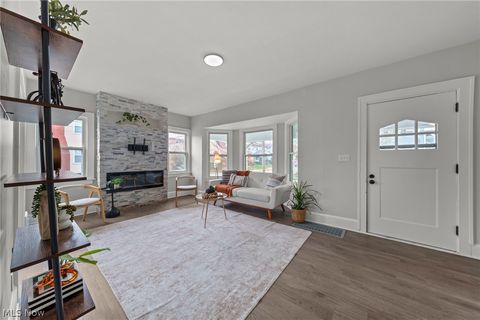 Tiny photo for 600 Arlington Avenue NW, Canton, OH 44708 (MLS # 5198027)