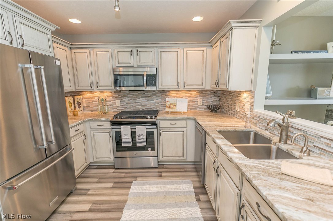 Falls Point - Residential