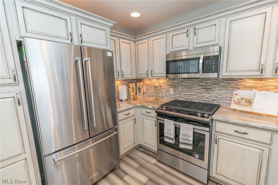 Falls Point - Residential