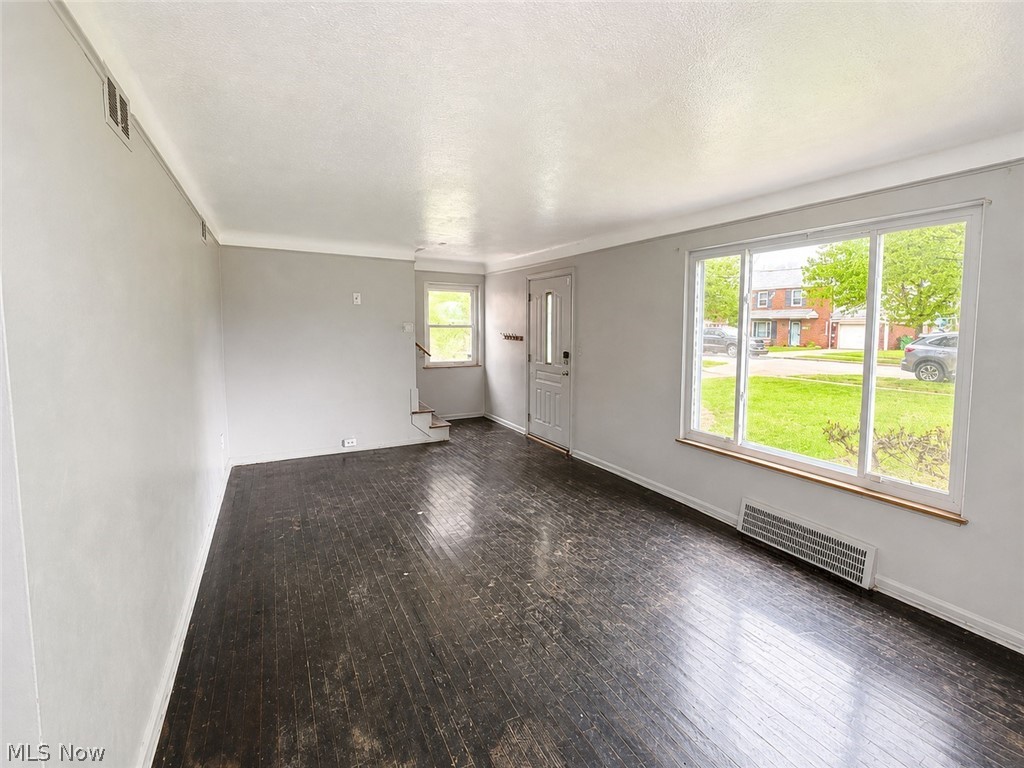 Kinckerbocker Land Cos Erie S - Residential