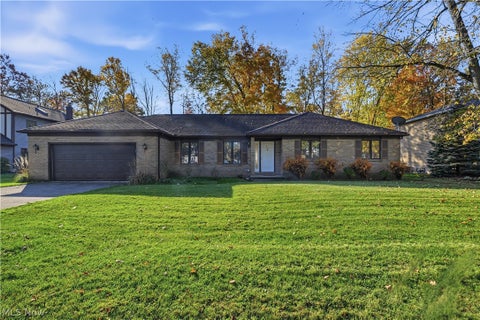 Photo of 9881 Beechwood Drive, North Royalton, OH 44133 (MLS # 5257257)