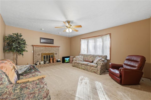 Tiny photo for 9881 Beechwood Drive, North Royalton, OH 44133 (MLS # 5257257)