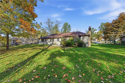 Tiny photo for 9881 Beechwood Drive, North Royalton, OH 44133 (MLS # 5257257)