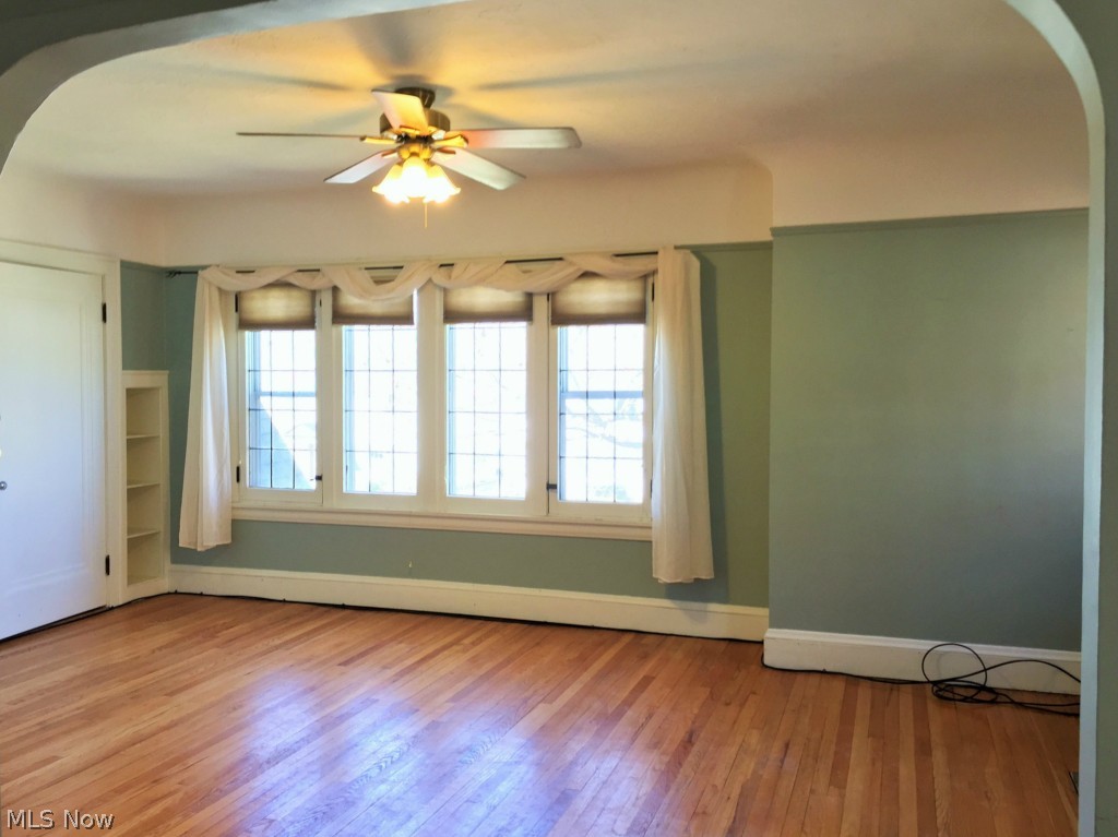 Vans - Residential Lease