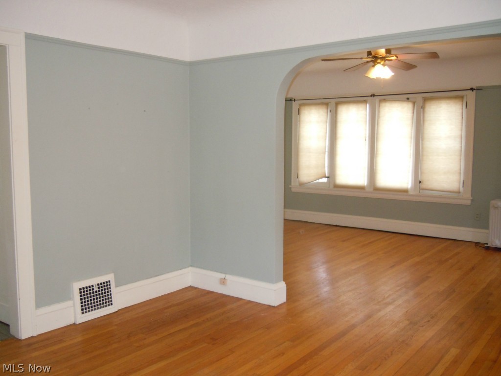 Vans - Residential Lease