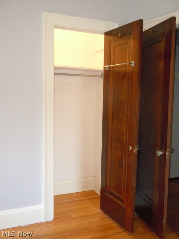 Vans - Residential Lease