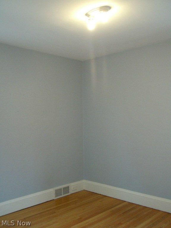 Vans - Residential Lease