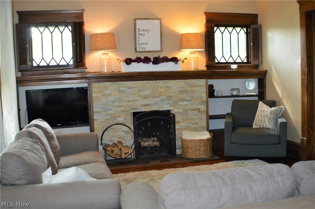 Samuel Bacons - Residential