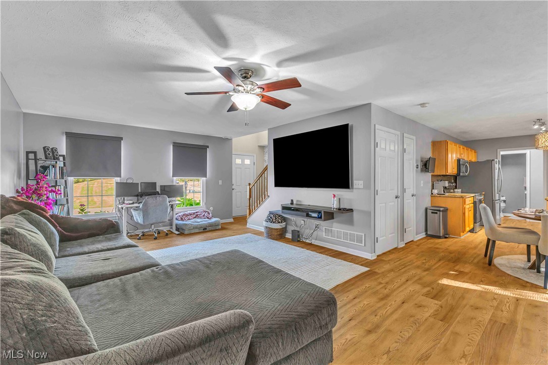 Hunter Rdg Clstr Hms Ph 03 - Residential