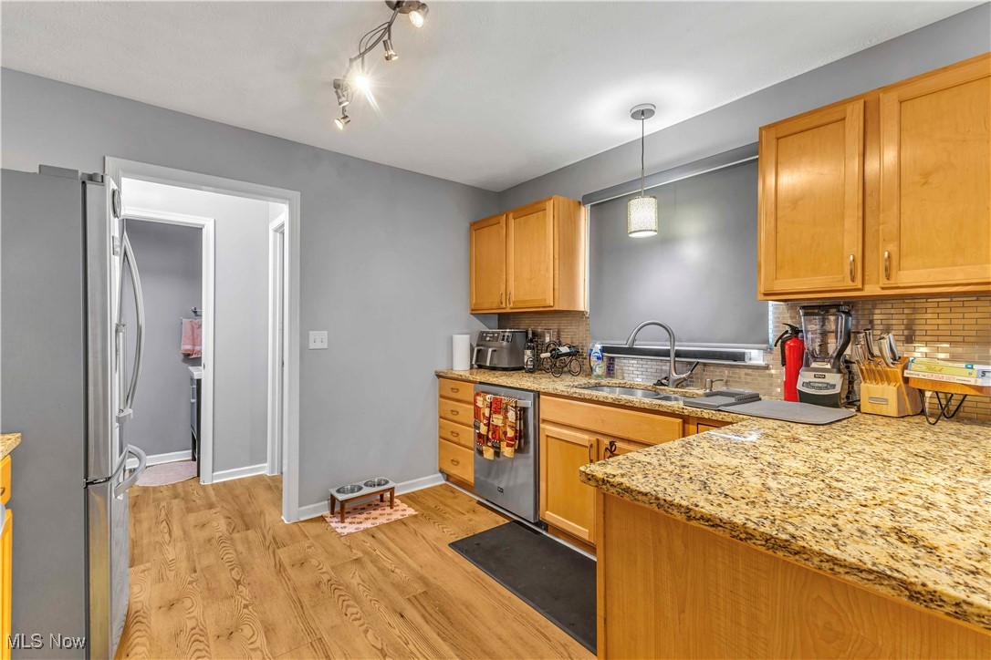 Hunter Rdg Clstr Hms Ph 03 - Residential