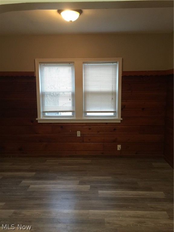 Mix King & Gibbs - Residential Lease