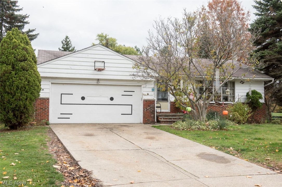 Gates Mills Blvd Estates - Residential