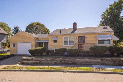Homes For Sale - 1164 Wyley Avenue<br/> Akron, OH 44306