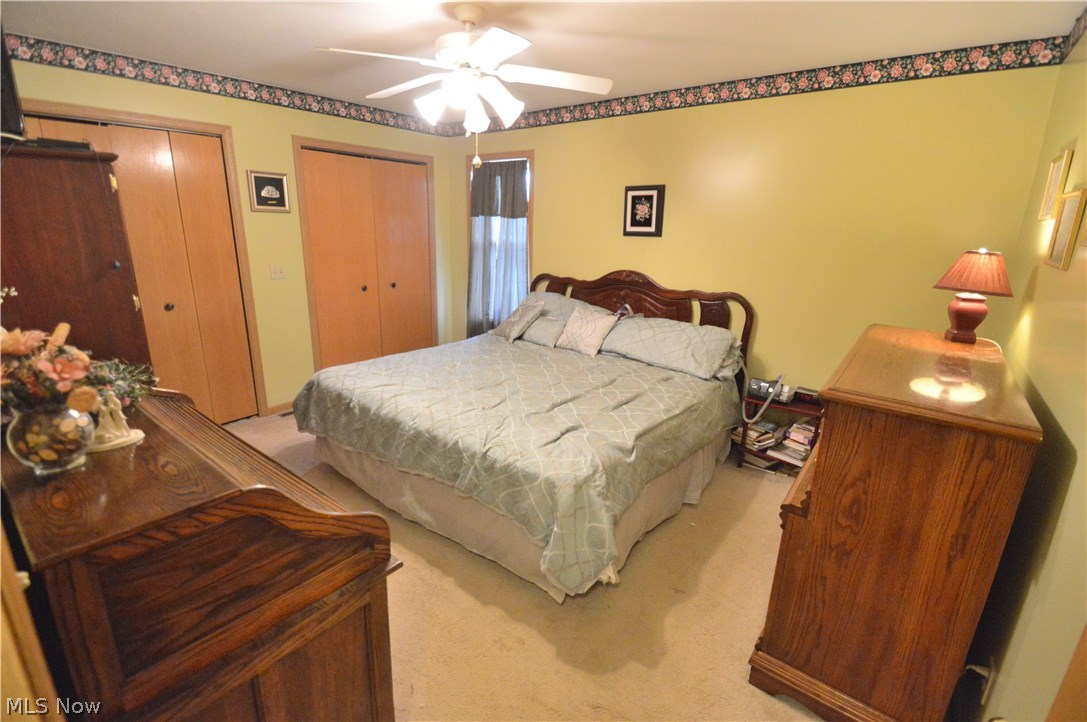 Carrousel Corners 1 - Residential