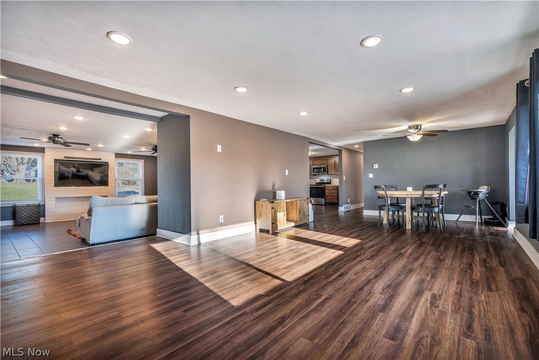 Holly Hills - Residential