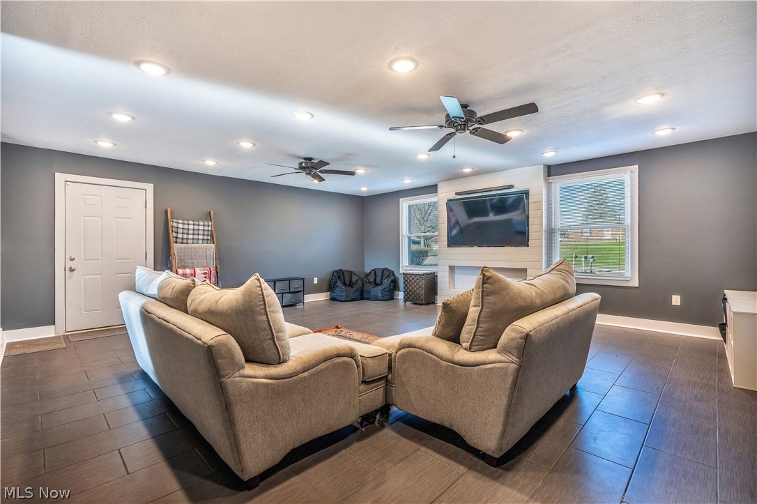 Holly Hills - Residential