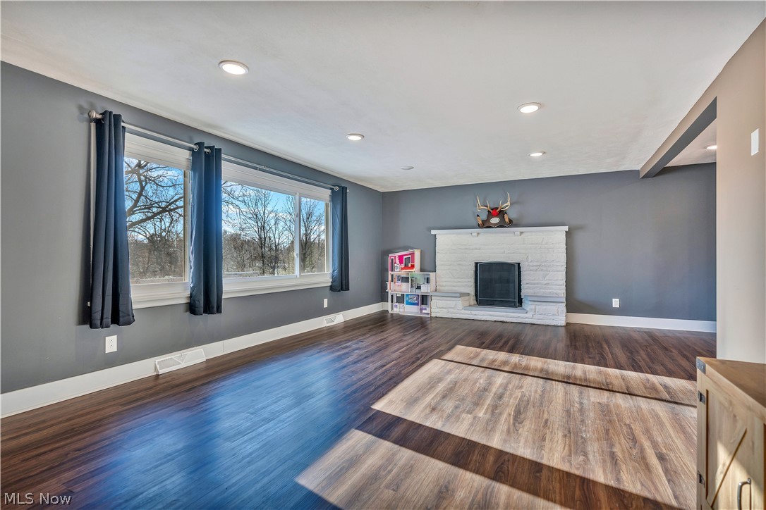 Holly Hills - Residential