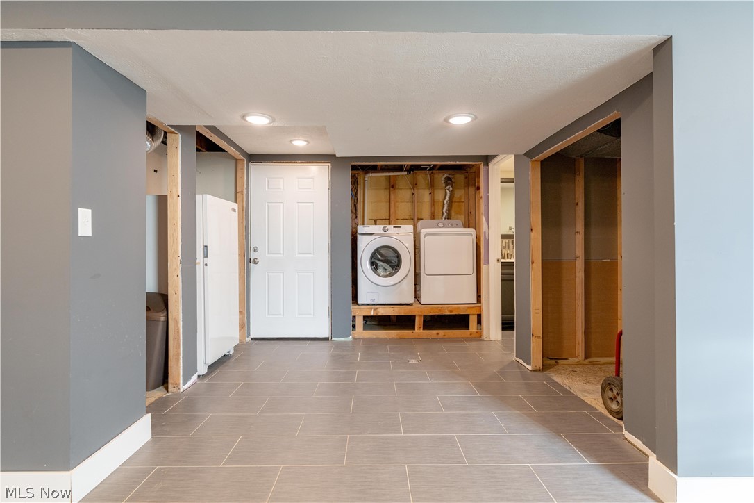 Holly Hills - Residential