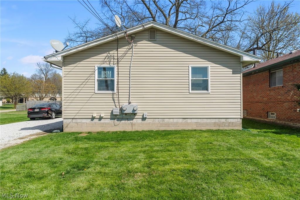 Photo of 1265 Nome Avenue, Akron, OH 44320 (MLS # 5199900)