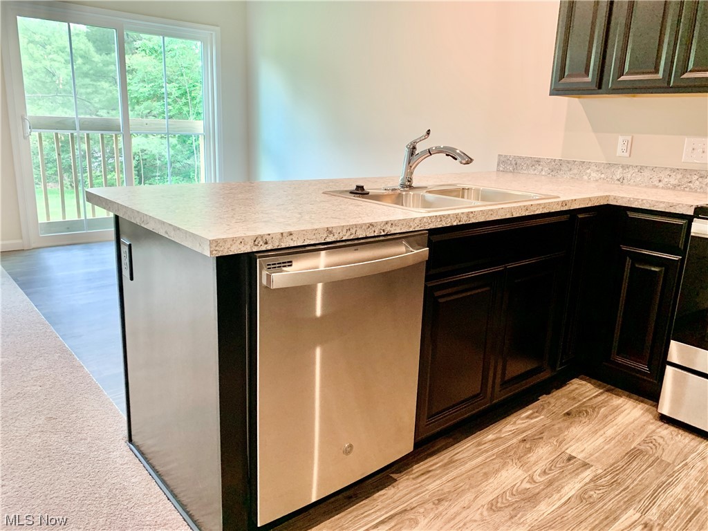 Meadow Run Towns - Residential Lease