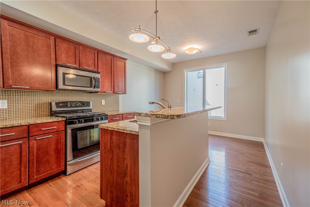 Henry Wicks - Residential