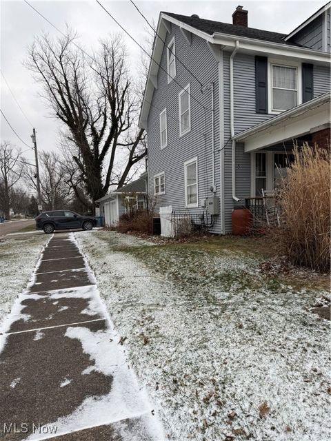 Tiny photo for 2630 E Erie Avenue, Lorain, OH 44052 (MLS # 5179065)