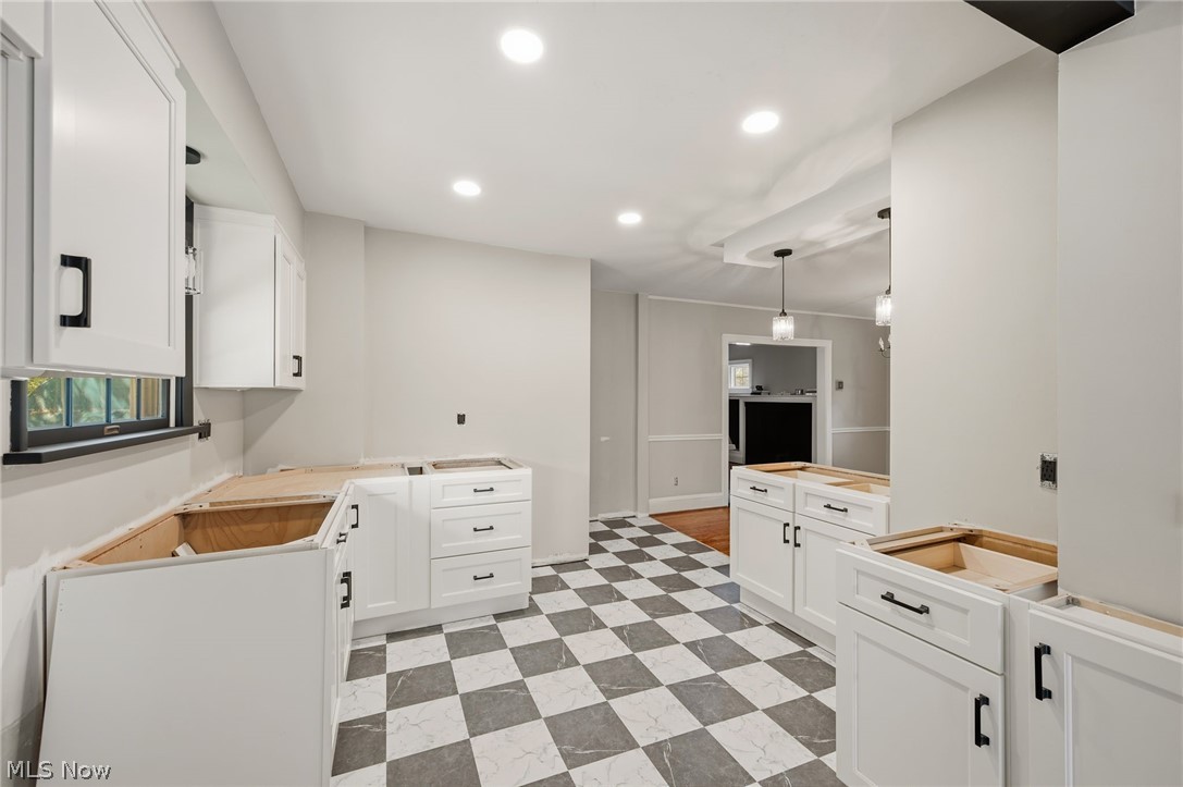 Mathews & Gilbert Ma#r Park Su - Residential