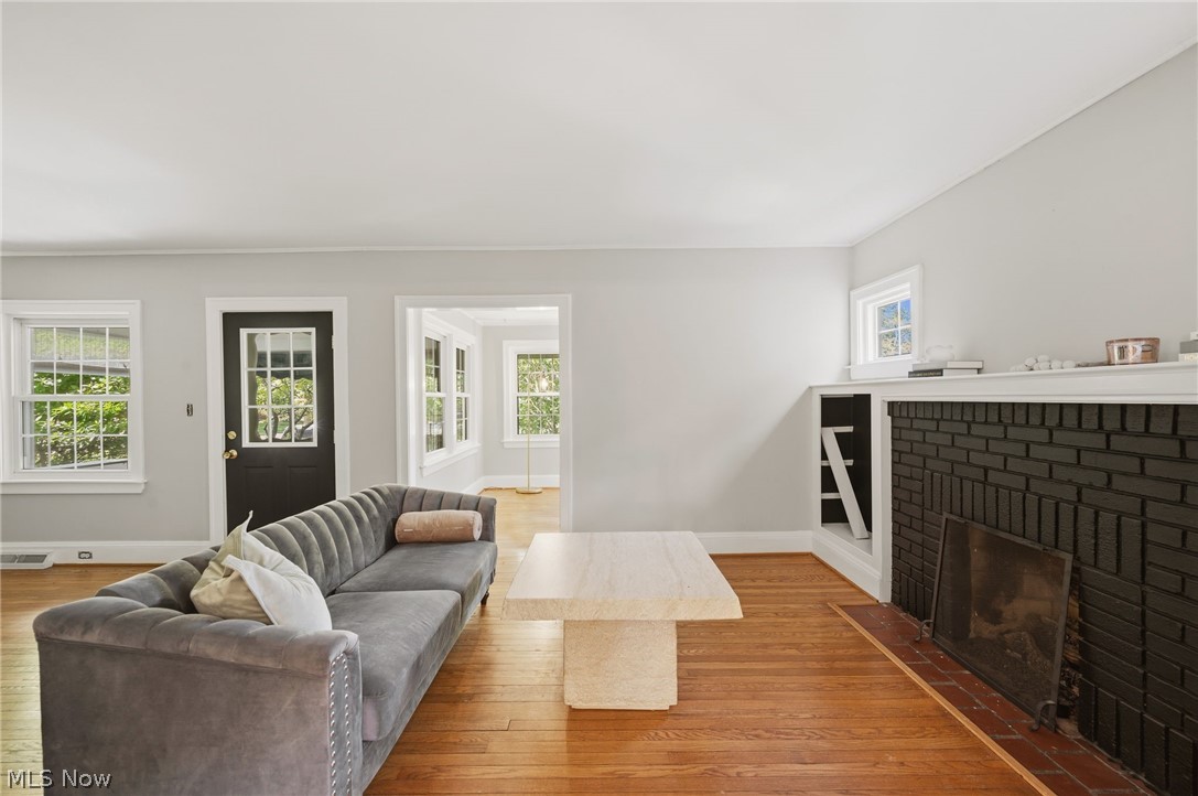 Mathews & Gilbert Ma#r Park Su - Residential