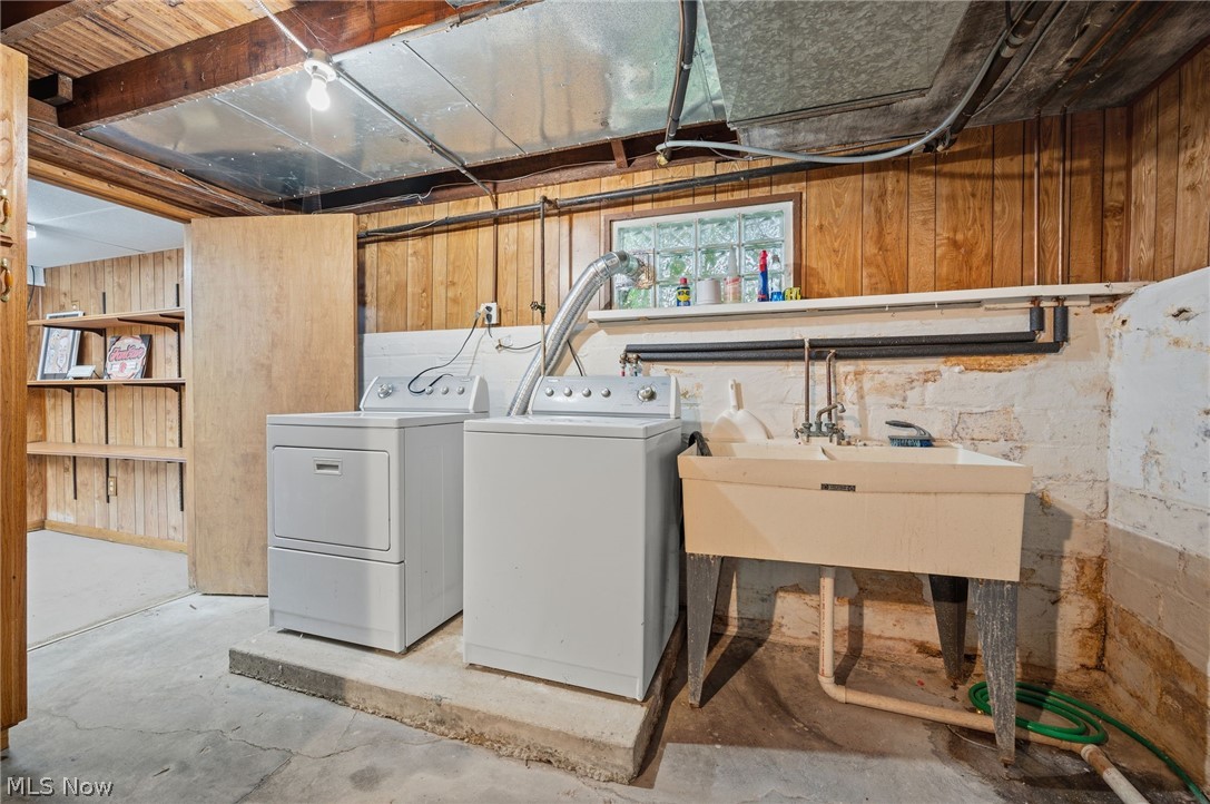 Mathews & Gilbert Ma#r Park Su - Residential