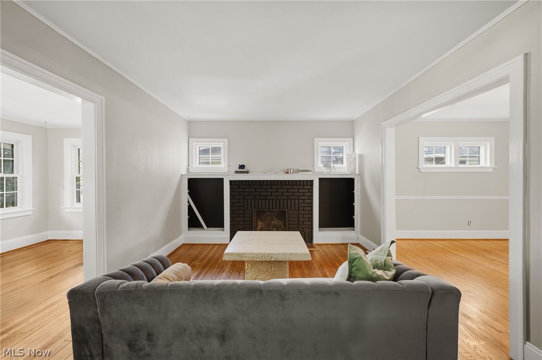 Mathews & Gilbert Ma#r Park Su - Residential