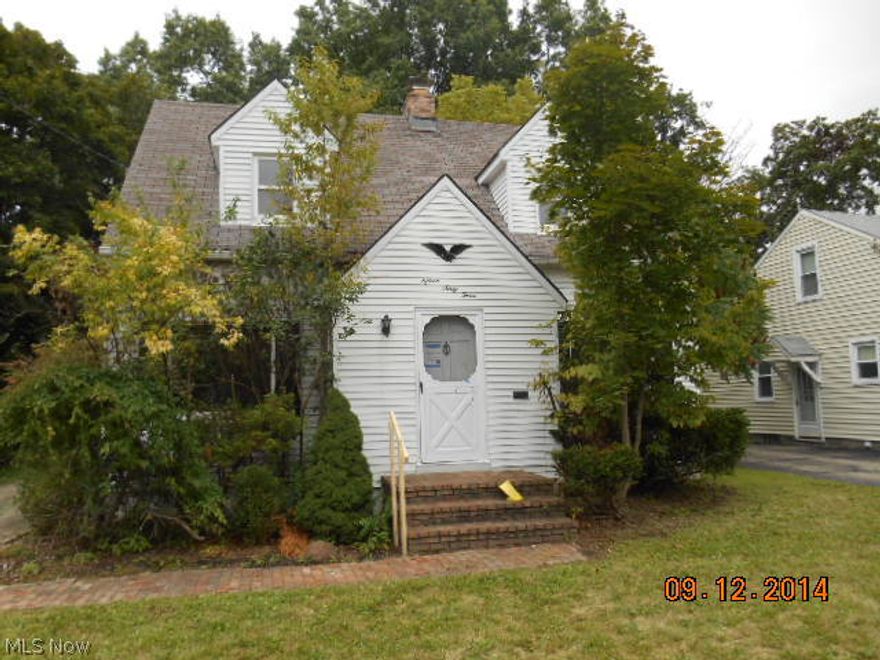 Nice 2 bedroom/1.5 bath cape on quiet street with full basement and detached garage close to all amenities.  This home has nice layout, sun room and in-ground pool.  This is a Fannie Mae Homepath property.  Call listing agent for details.  Selling as is where is. 1000.00 min EMD. Buyer responsible for any inspections and repairs needed