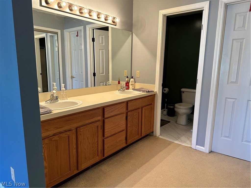 Hickory Ridge Condo - Residential