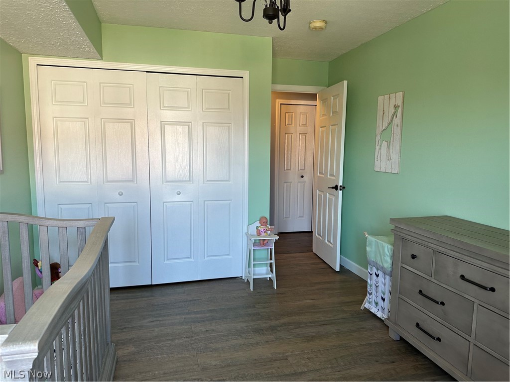 Hickory Ridge Condo - Residential