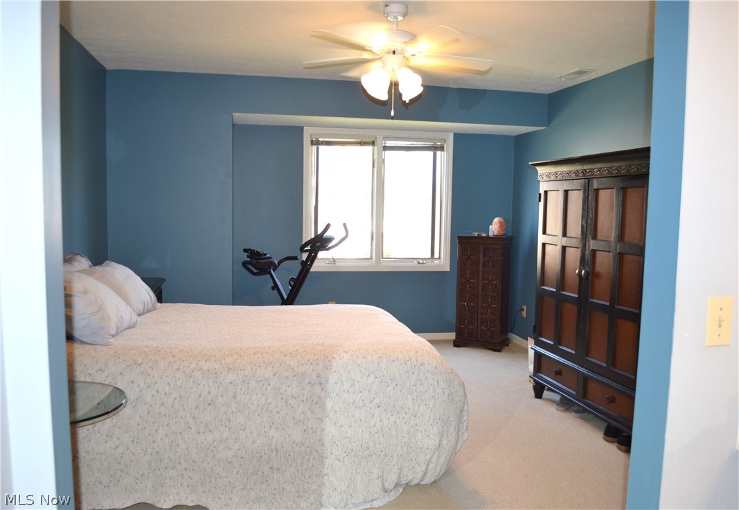 Hickory Ridge Condo - Residential