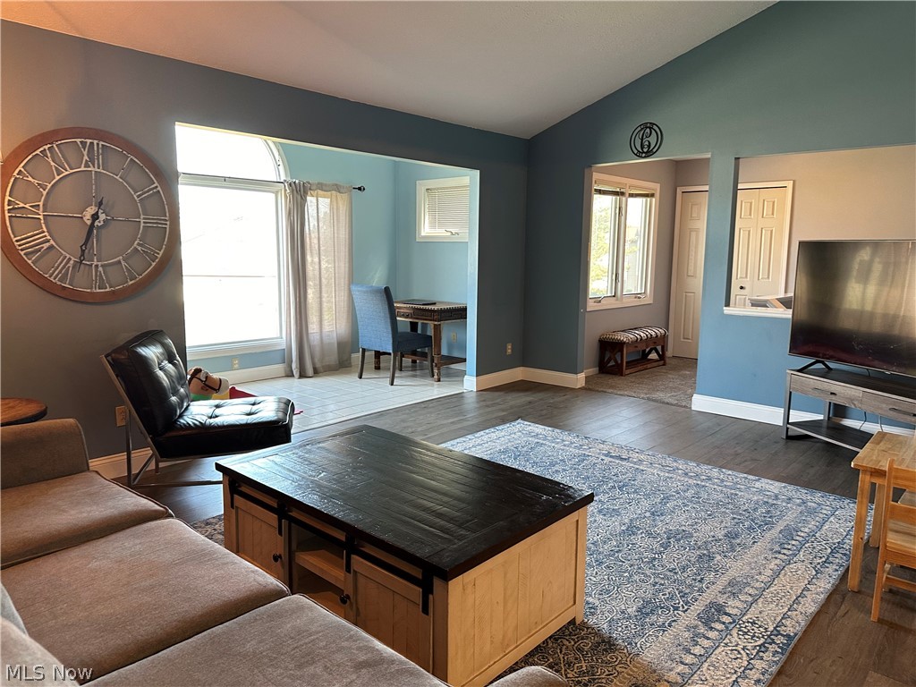 Hickory Ridge Condo - Residential