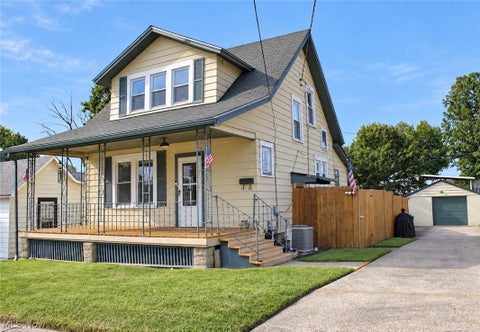 Photo for 821 Caldwell Street