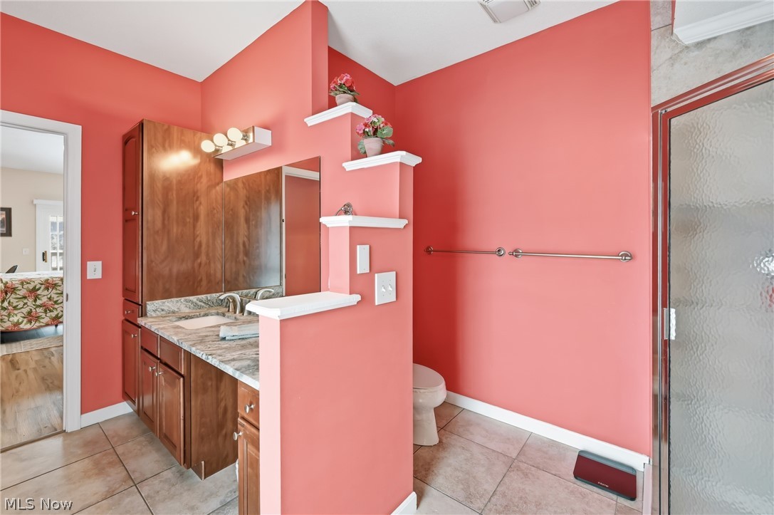 Lake Milton Condo Garage 03a - Residential