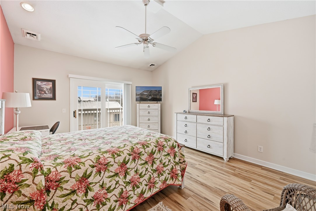 Lake Milton Condo Garage 03a - Residential