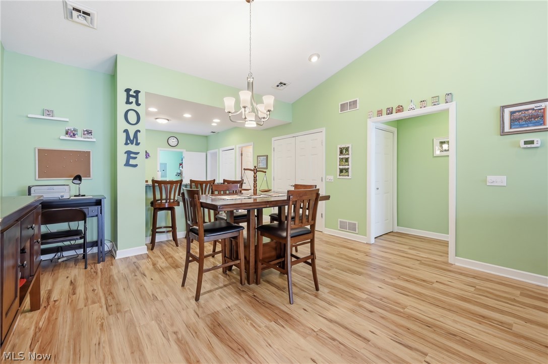 Lake Milton Condo Garage 03a - Residential