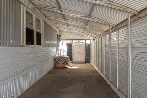 Tiny photo for 61 Parkway Street, Olmsted Falls, OH 44138 (MLS # 5189308)