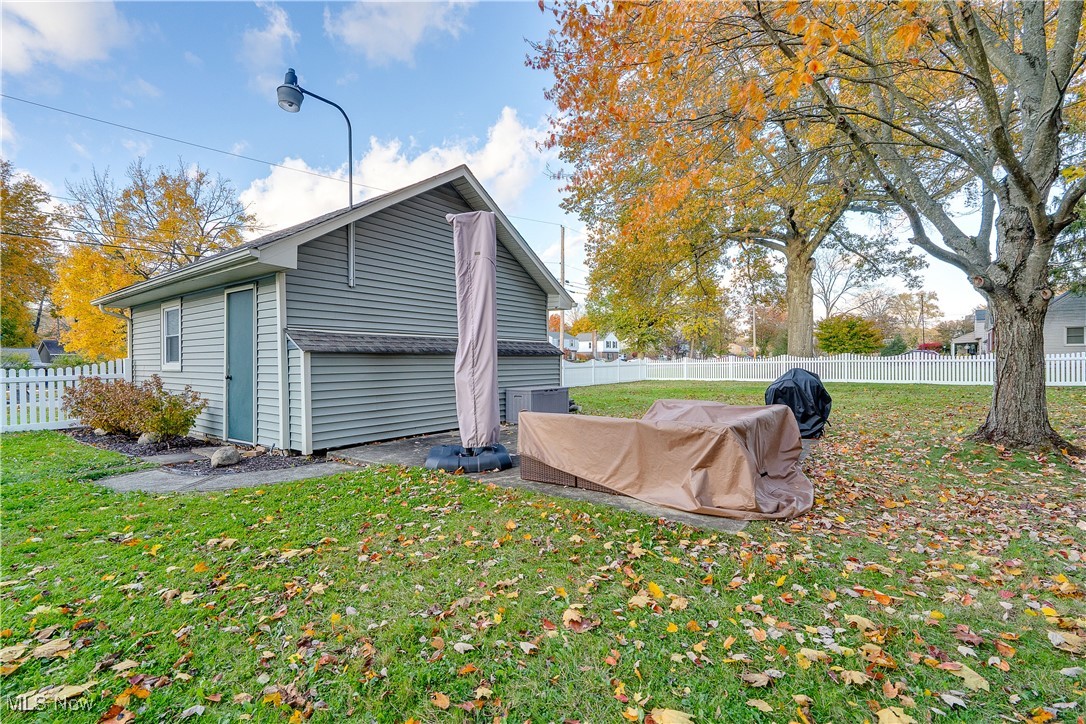 Charles W Smith - Residential