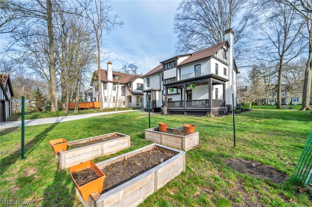 Forest Hill - Residential