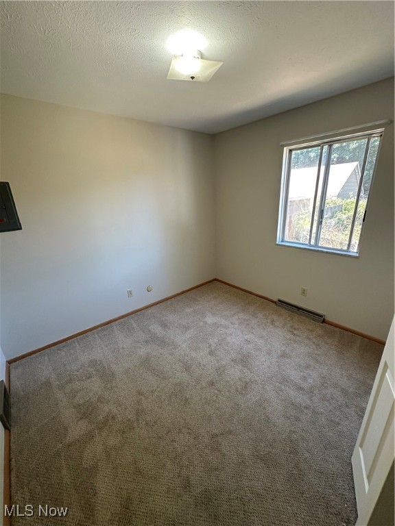 East Akron Terrace - Residential Lease