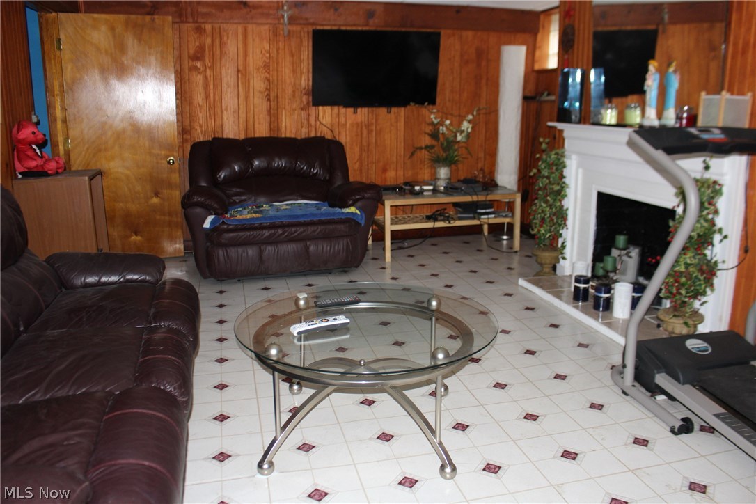 Ridgewood - Residential