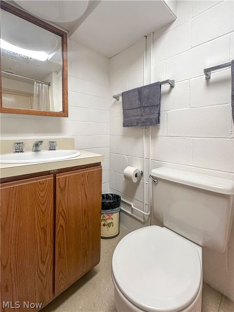 Tiny photo for 1011 Park Circle, Girard, OH 44420 (MLS # 5203272)