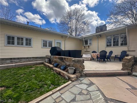 Tiny photo for 1011 Park Circle, Girard, OH 44420 (MLS # 5203272)